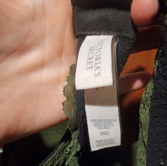 SIZE 36D ARMY GREEN SATIN AND LACE BRA - Picture 4 of 4